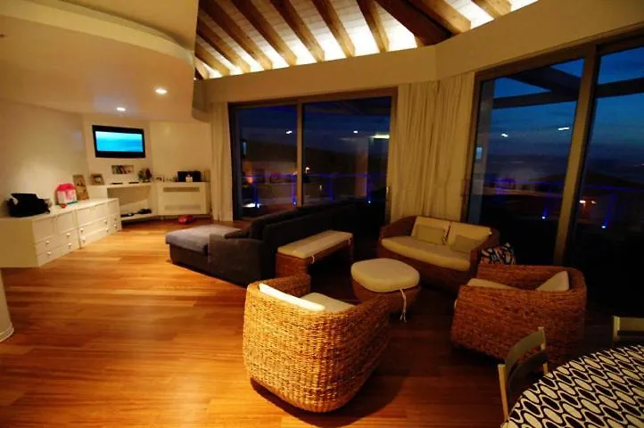 Holiday Home Isola Rossa