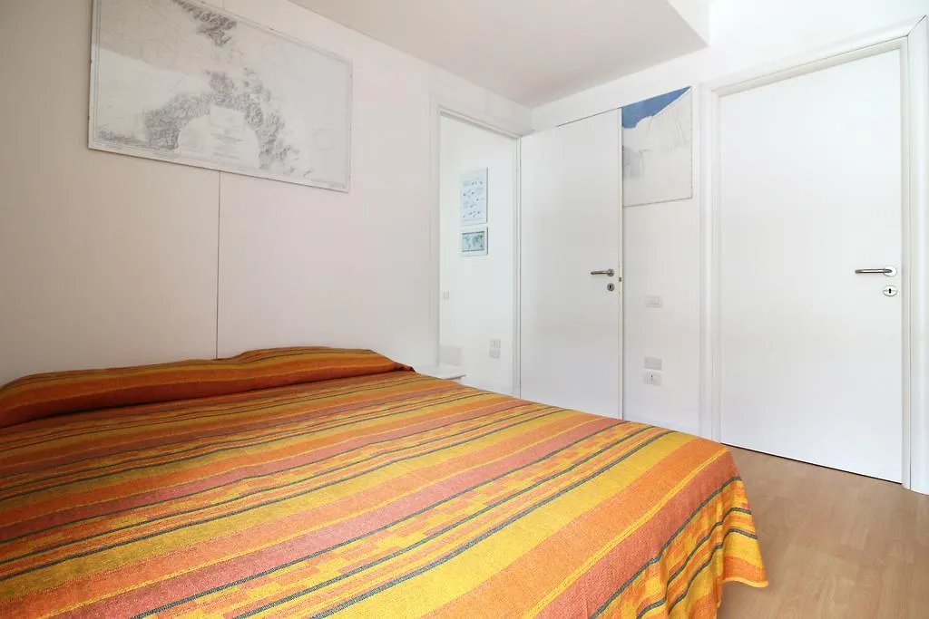 Holiday Home Isola Rossa 0*, Isola Rossa (Sassari) Italien